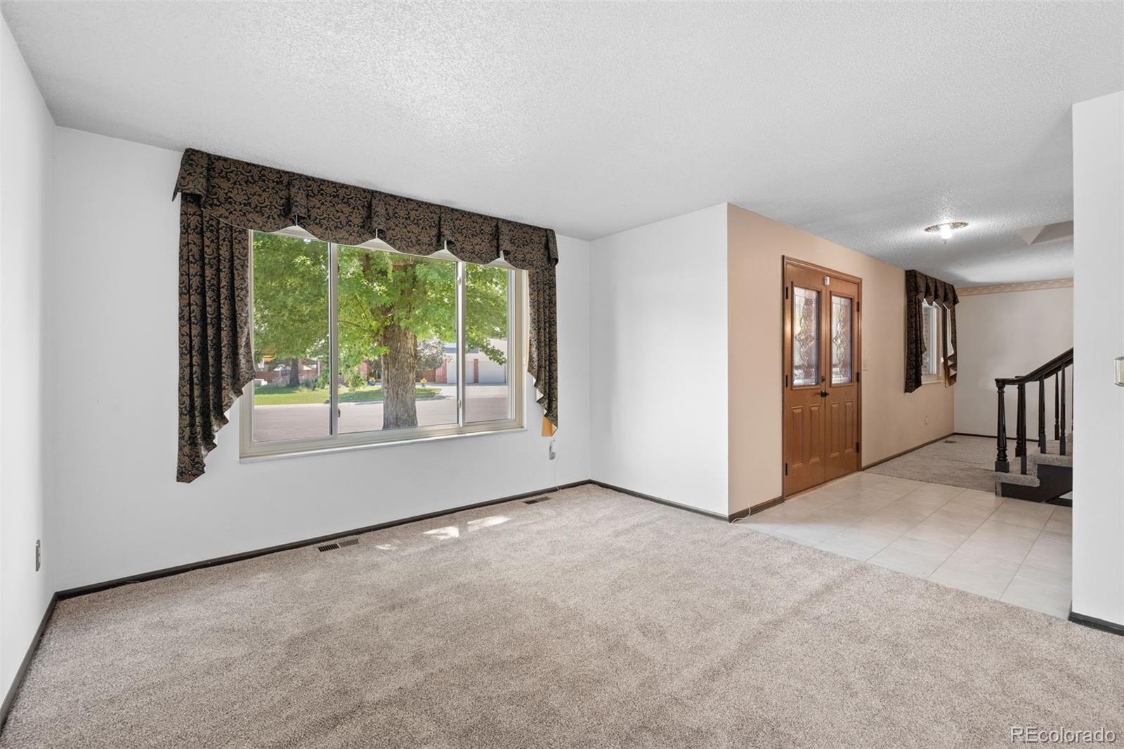MLS Image #7 for 10985 w montana place,lakewood, Colorado