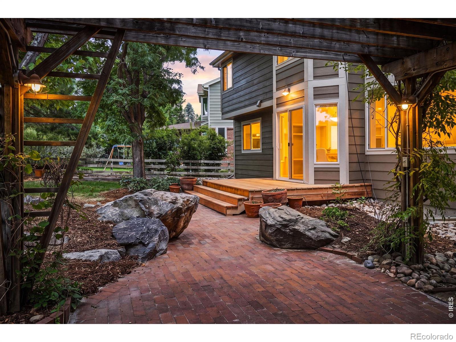 MLS Image #38 for 2854  blue jay way,lafayette, Colorado