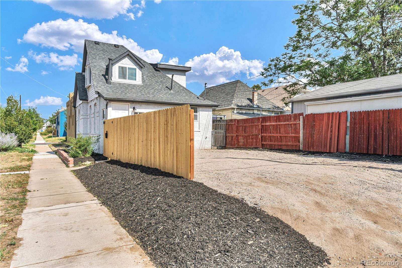 MLS Image #18 for 1930 e martin luther king boulevard,denver, Colorado