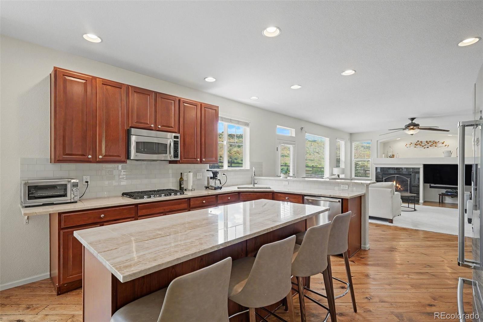MLS Image #2 for 10558  paint place,littleton, Colorado