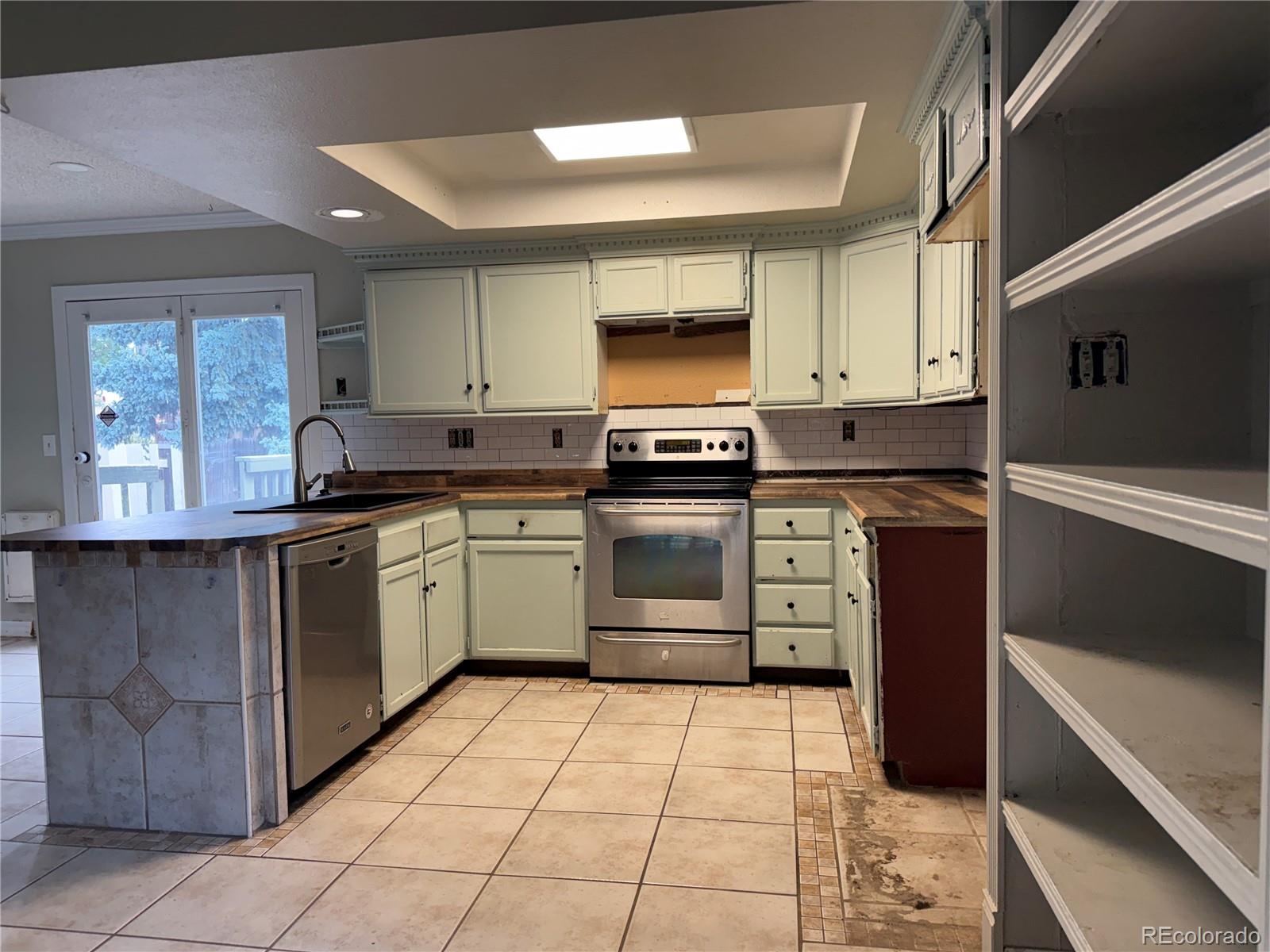MLS Image #6 for 2090  summerfield drive,castle rock, Colorado