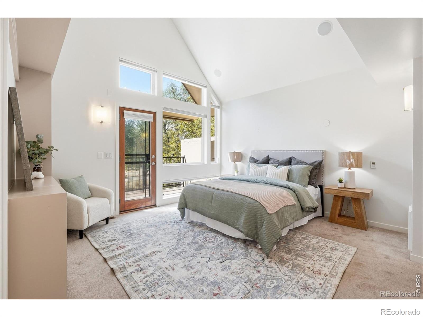 MLS Image #12 for 210 s marion parkway,denver, Colorado
