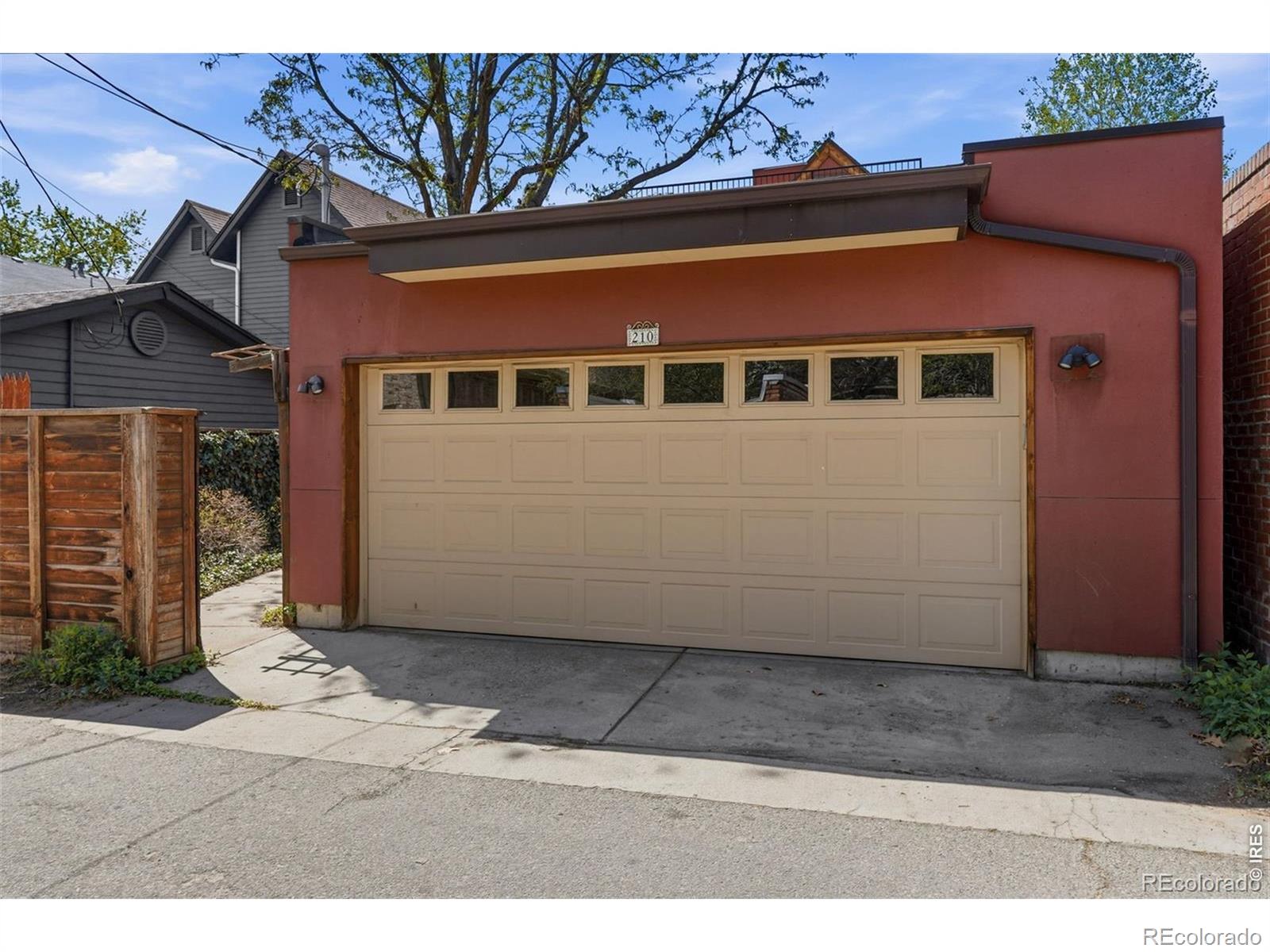 MLS Image #28 for 210 s marion parkway,denver, Colorado