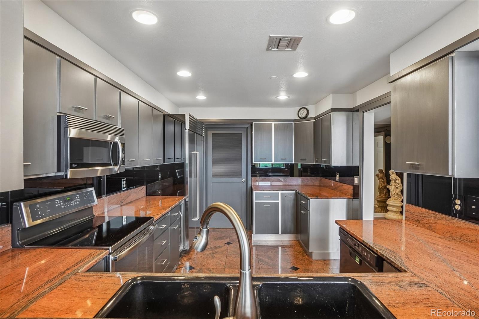 MLS Image #11 for 1900 e girard place,englewood, Colorado