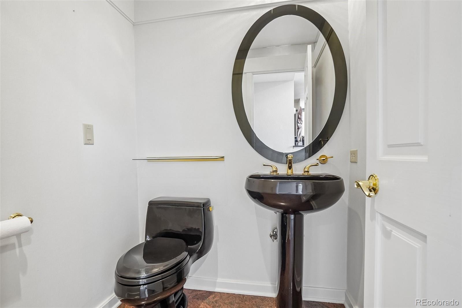 MLS Image #29 for 1900 e girard place,englewood, Colorado