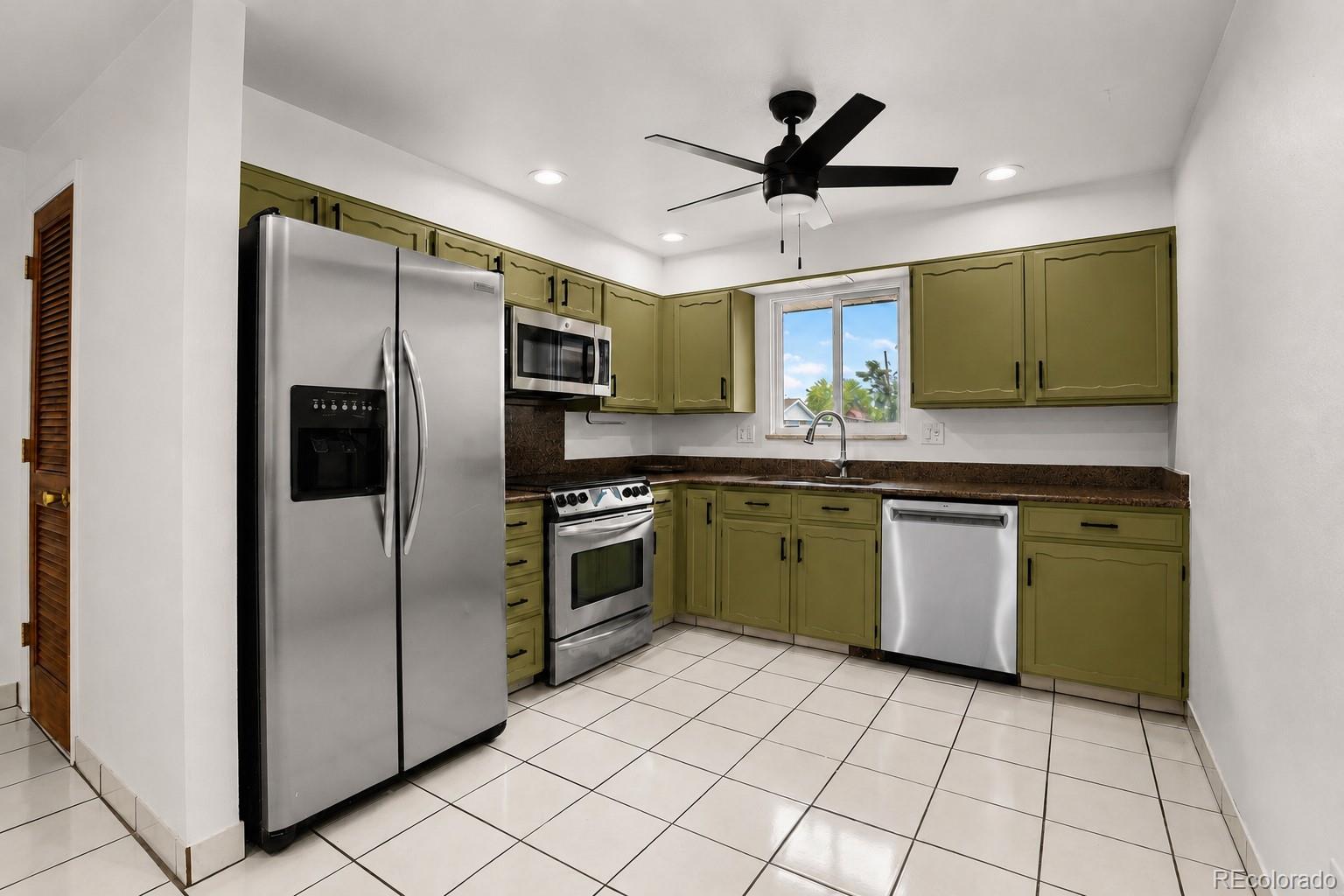 MLS Image #10 for 3963 w 65th place,arvada, Colorado