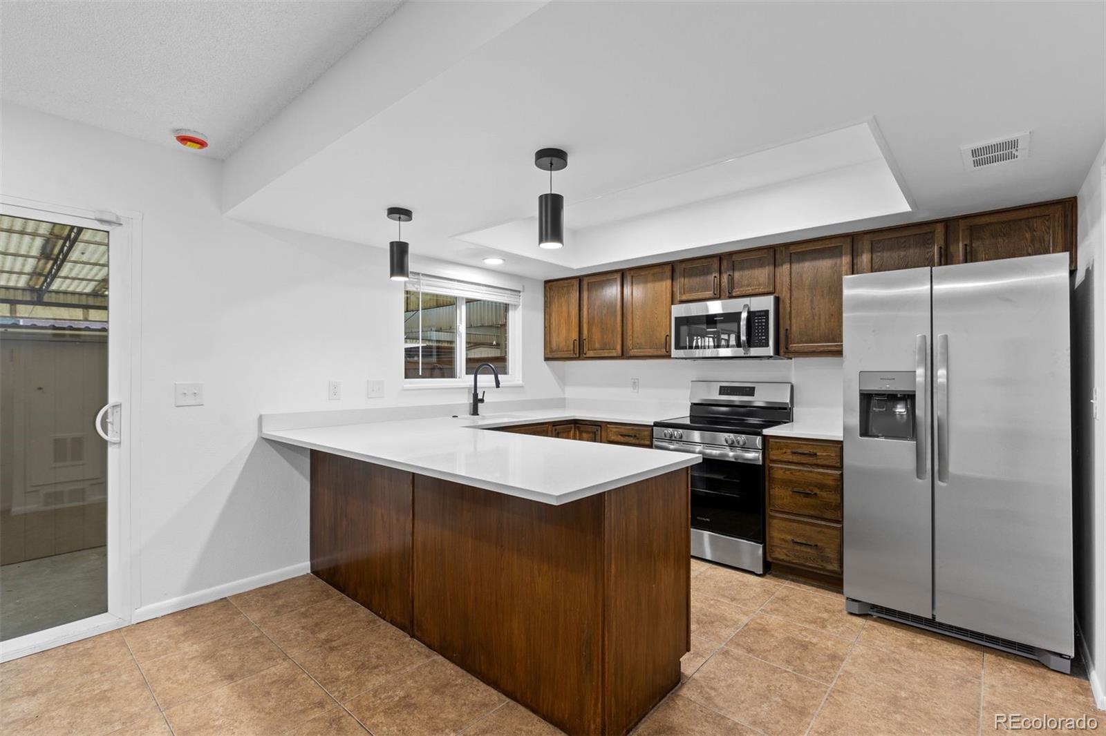 MLS Image #3 for 9210 e mansfield avenue,denver, Colorado