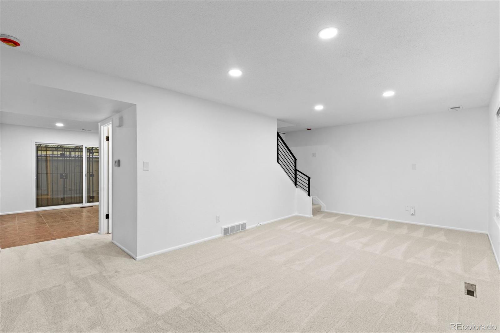 MLS Image #7 for 9210 e mansfield avenue,denver, Colorado