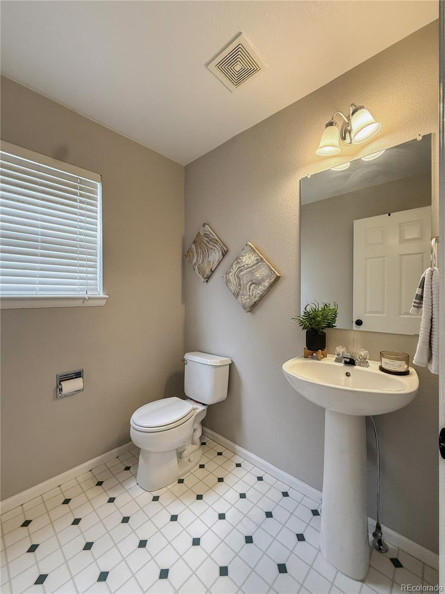 MLS Image #11 for 3933 s quemoy way,aurora, Colorado