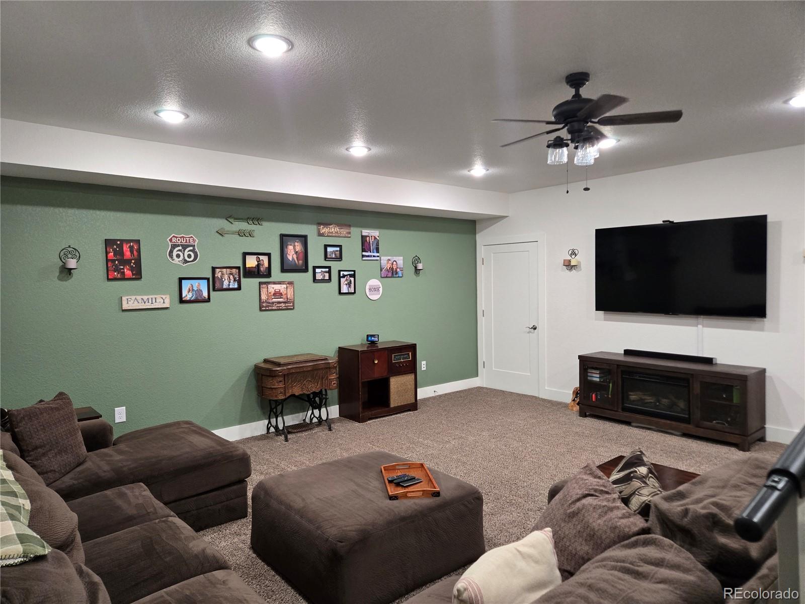 MLS Image #16 for 1245  jasmine street,burlington, Colorado