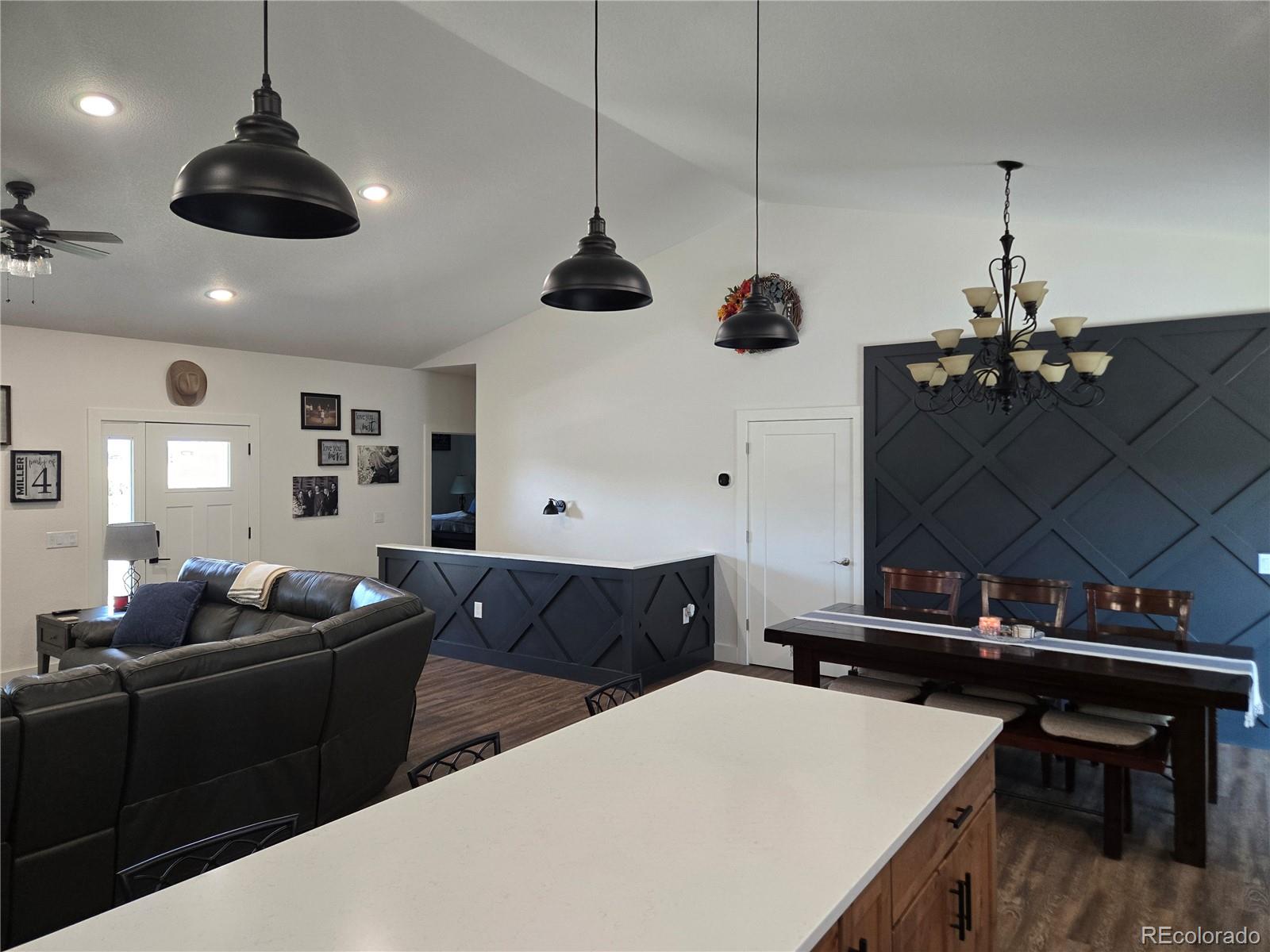 MLS Image #6 for 1245  jasmine street,burlington, Colorado