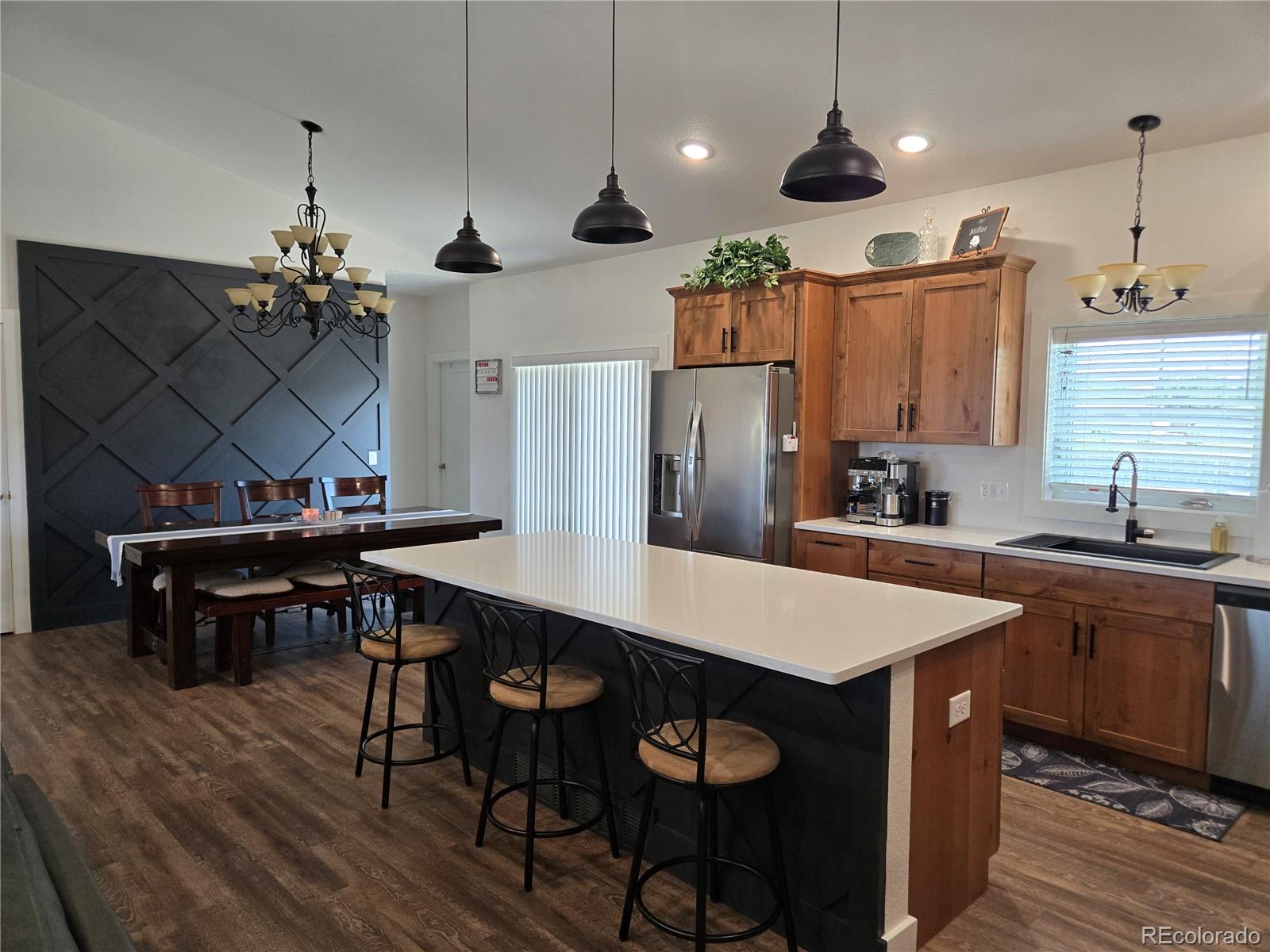 MLS Image #7 for 1245  jasmine street,burlington, Colorado
