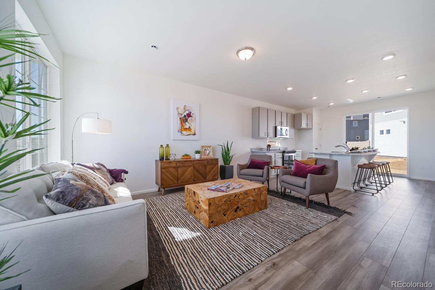MLS Image #4 for 624  wagon wheel way,bennett, Colorado