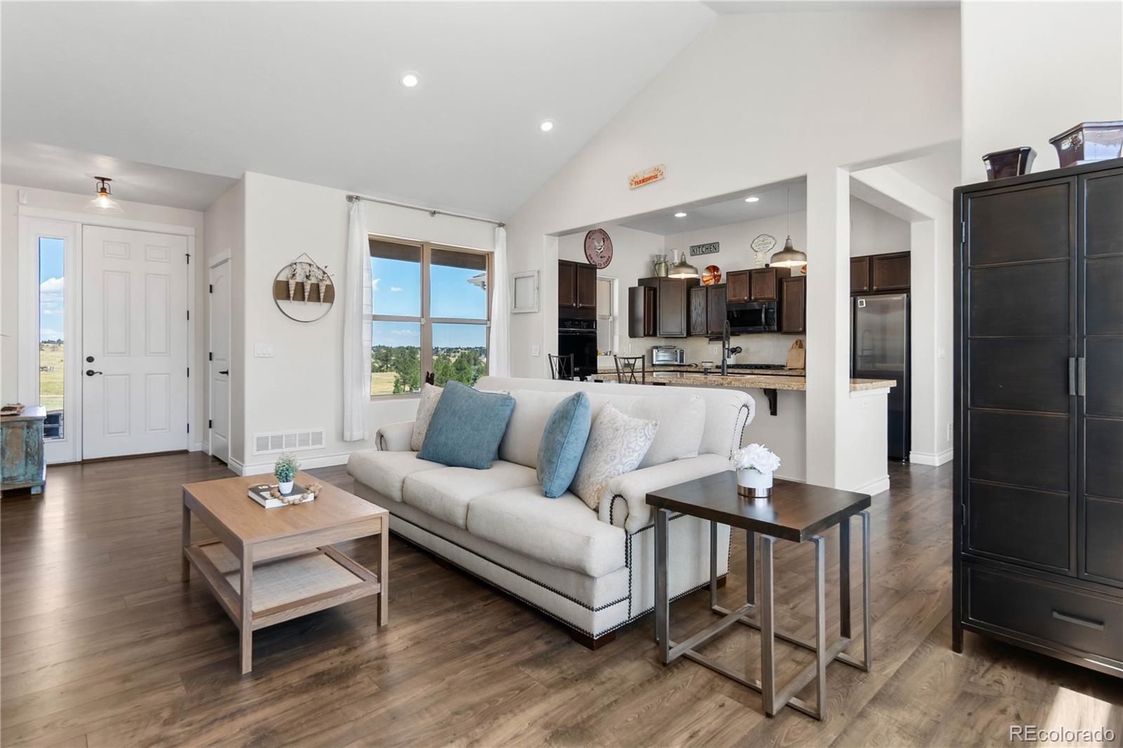MLS Image #10 for 33280  wyndham circle,elizabeth, Colorado