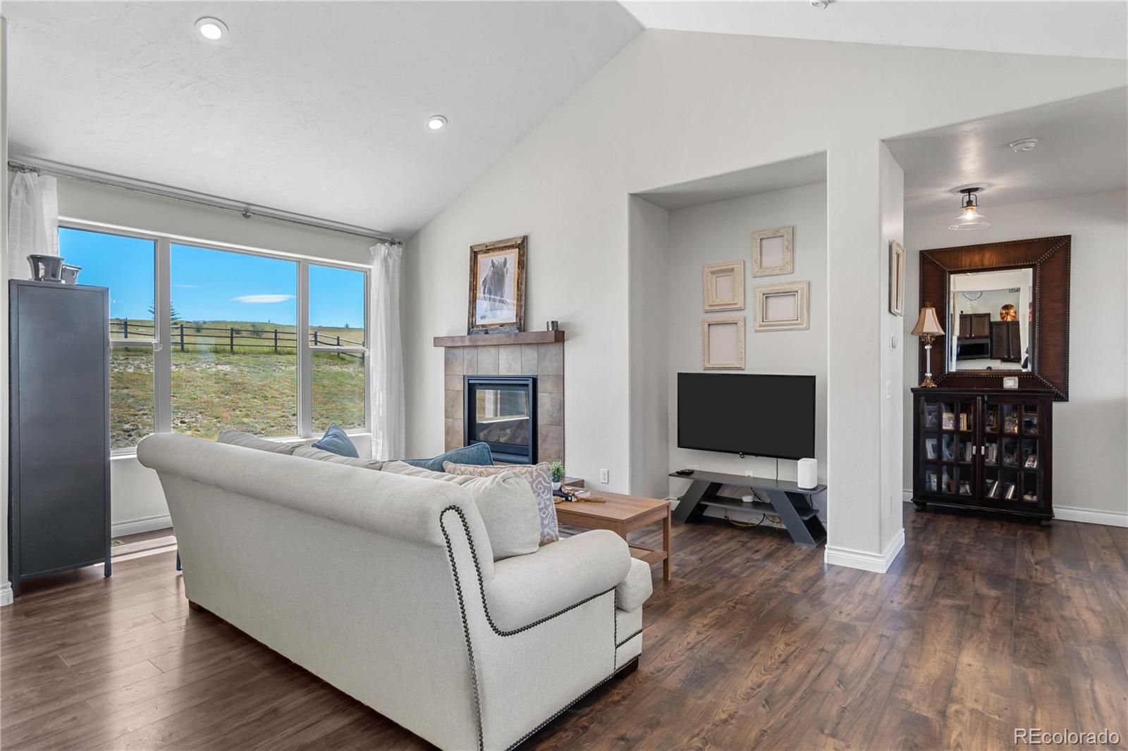 MLS Image #7 for 33280  wyndham circle,elizabeth, Colorado