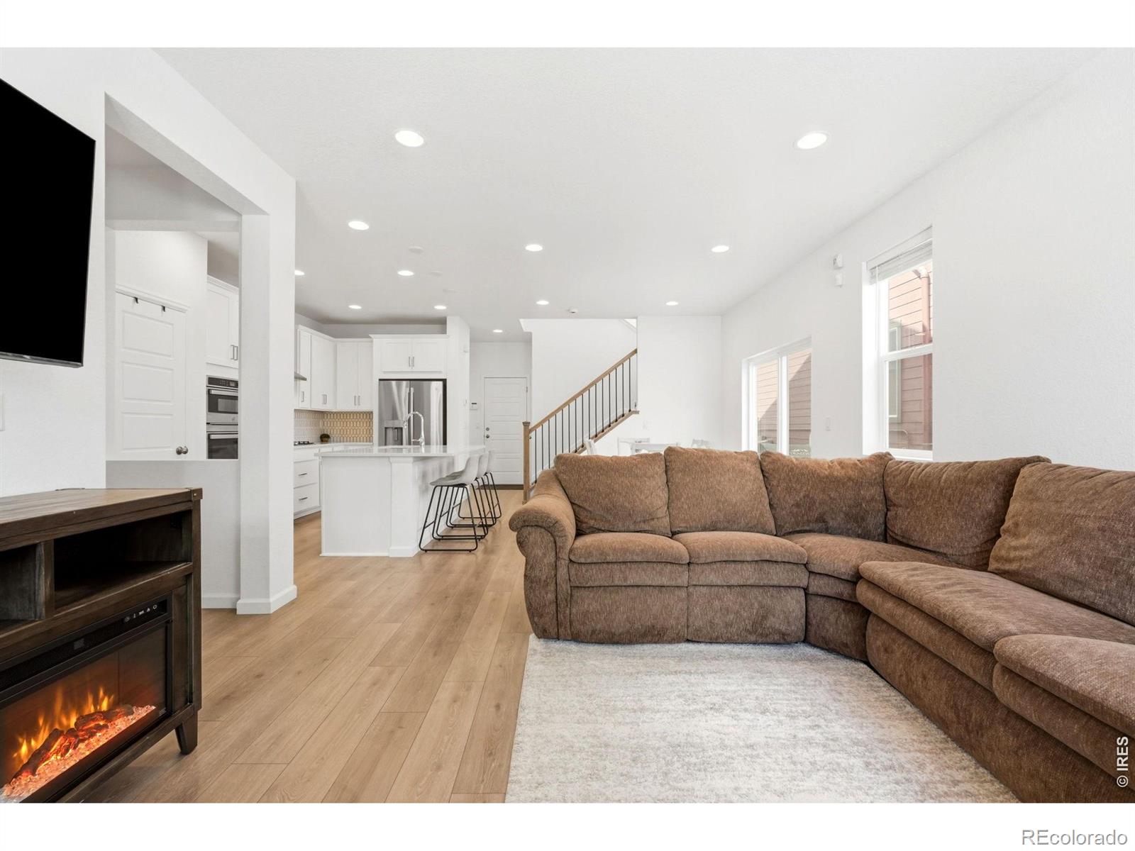 MLS Image #10 for 9915  matchless street,littleton, Colorado