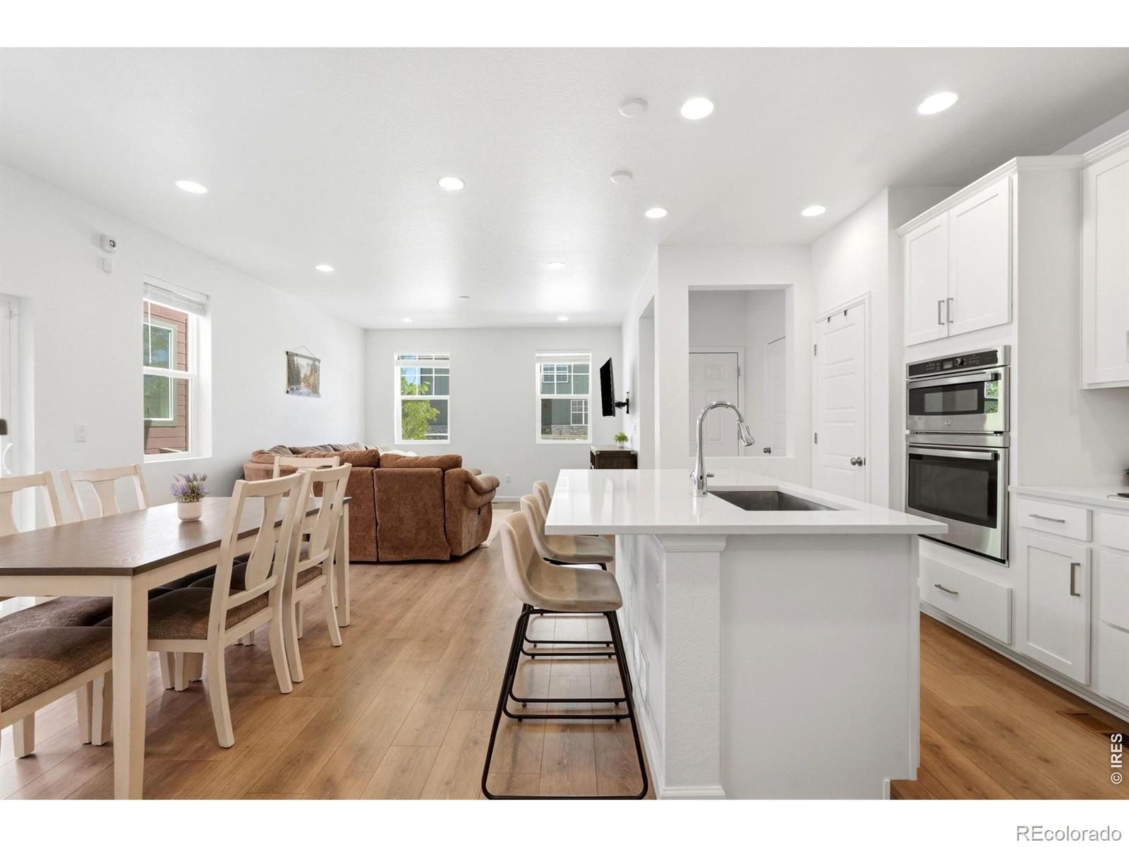 MLS Image #7 for 9915  matchless street,littleton, Colorado