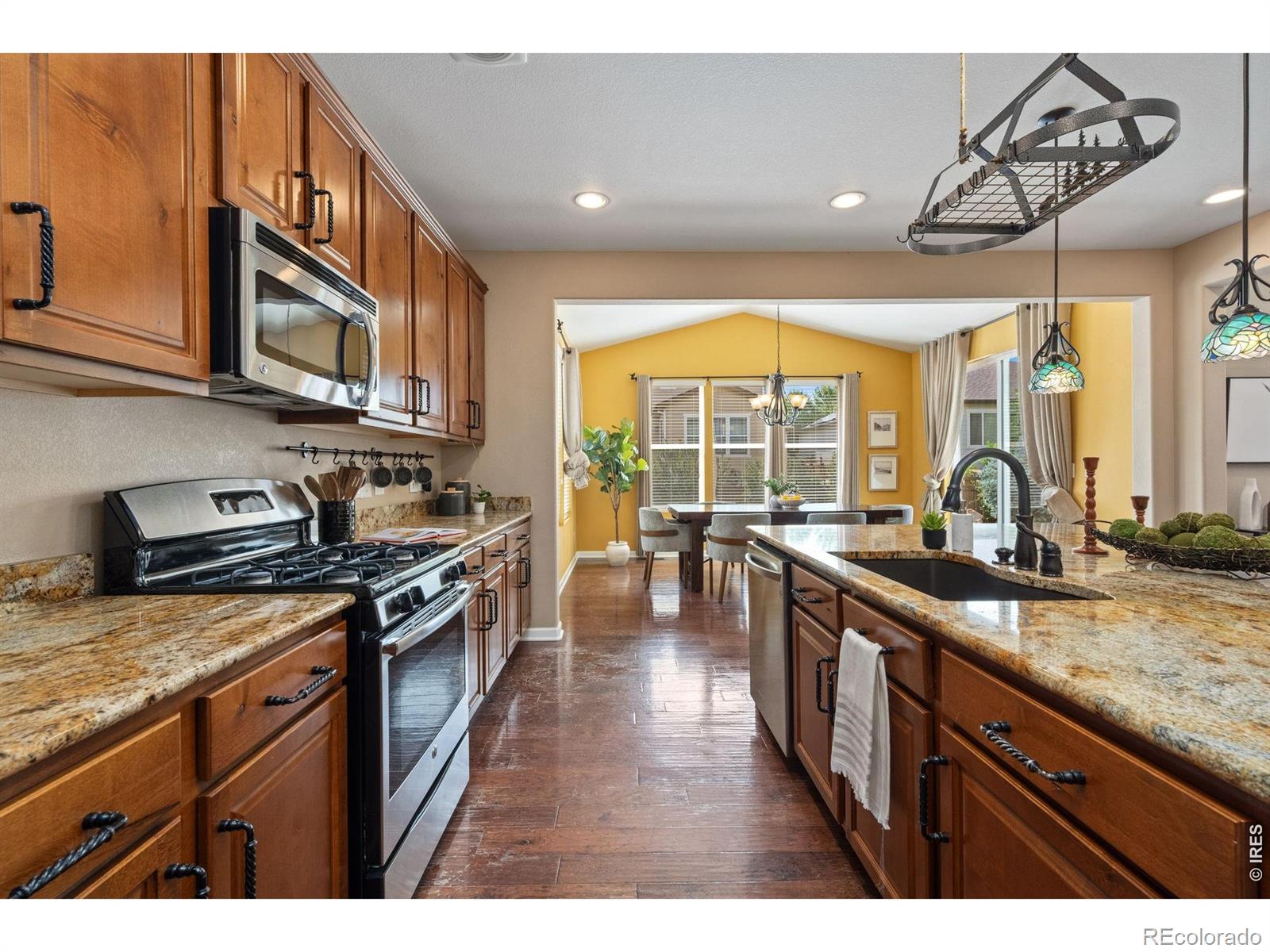 MLS Image #10 for 6305  walnut grove street,erie, Colorado
