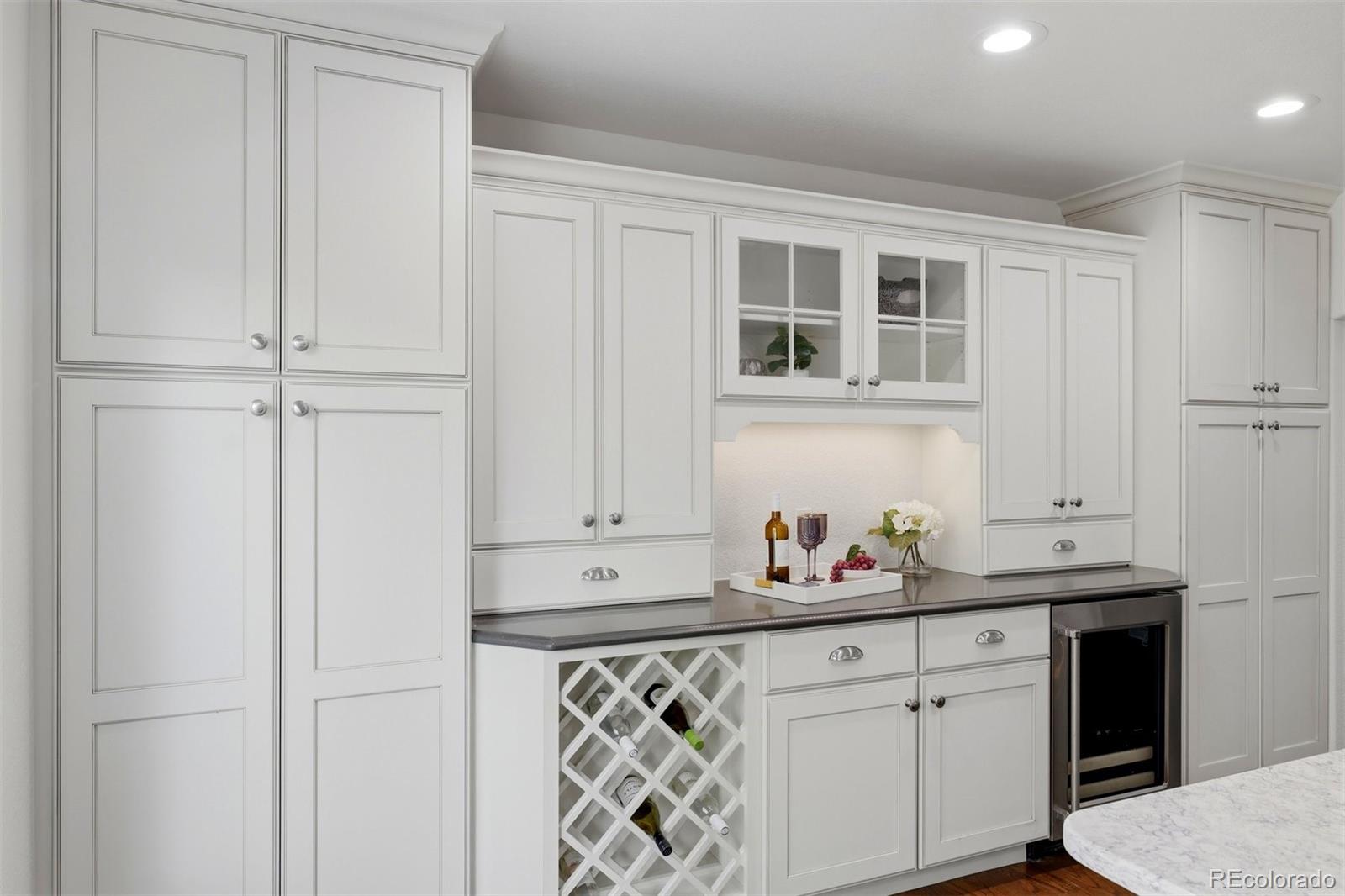 MLS Image #8 for 10069  eagle valley way,littleton, Colorado