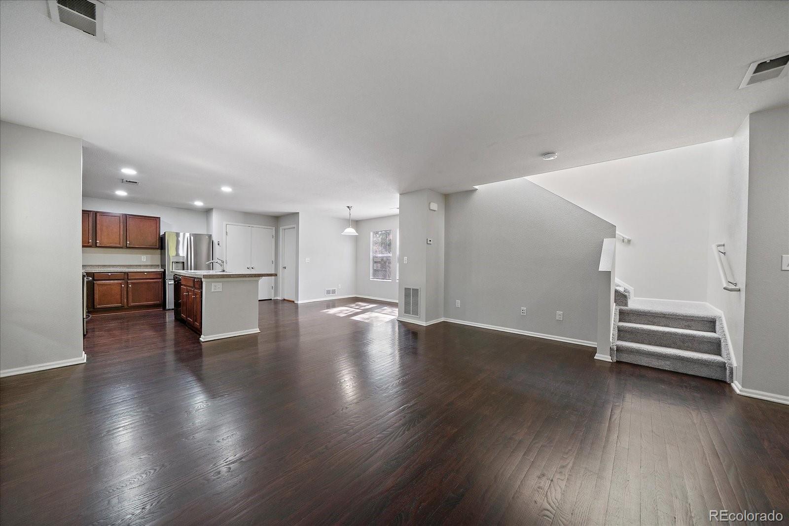 MLS Image #5 for 8140 e 29th place,denver, Colorado