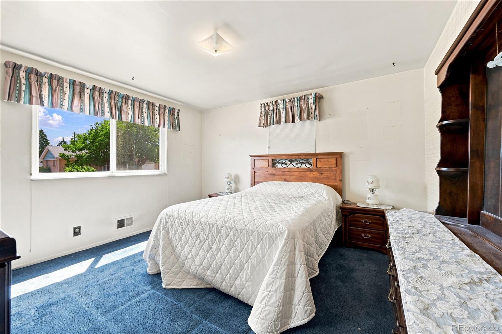 MLS Image #12 for 11937  lafayette street,denver, Colorado