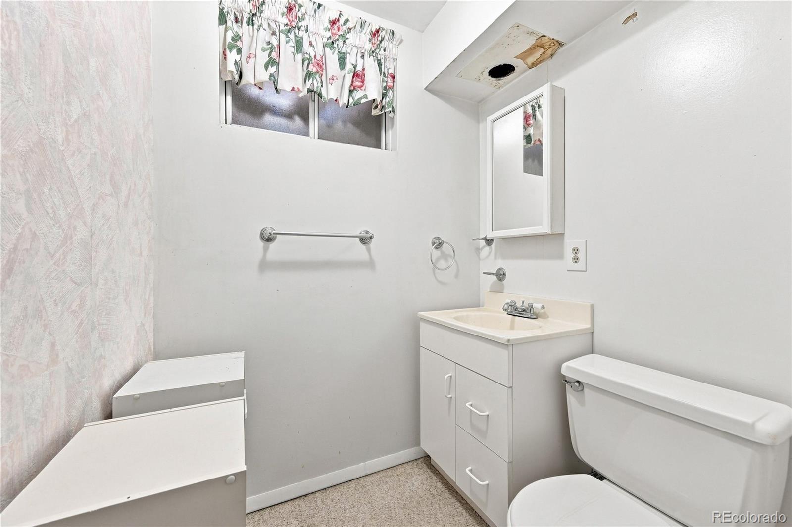 MLS Image #21 for 11937  lafayette street,denver, Colorado