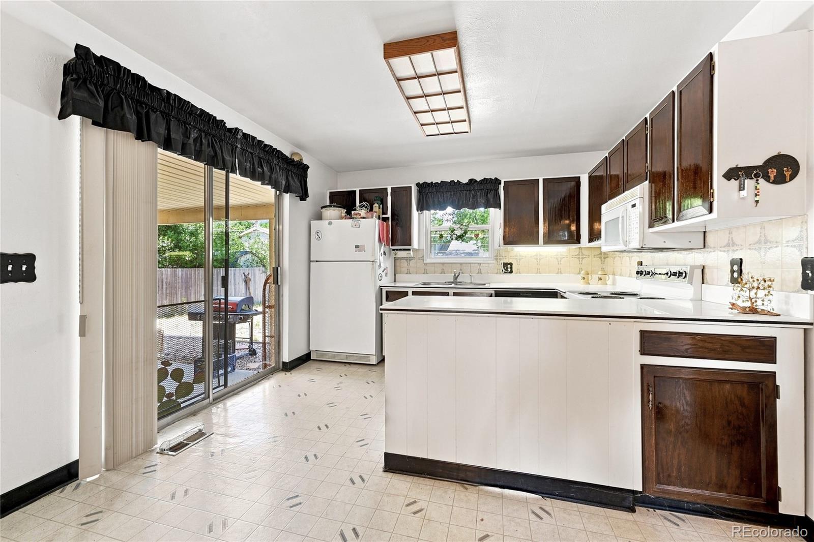 MLS Image #8 for 11937  lafayette street,denver, Colorado