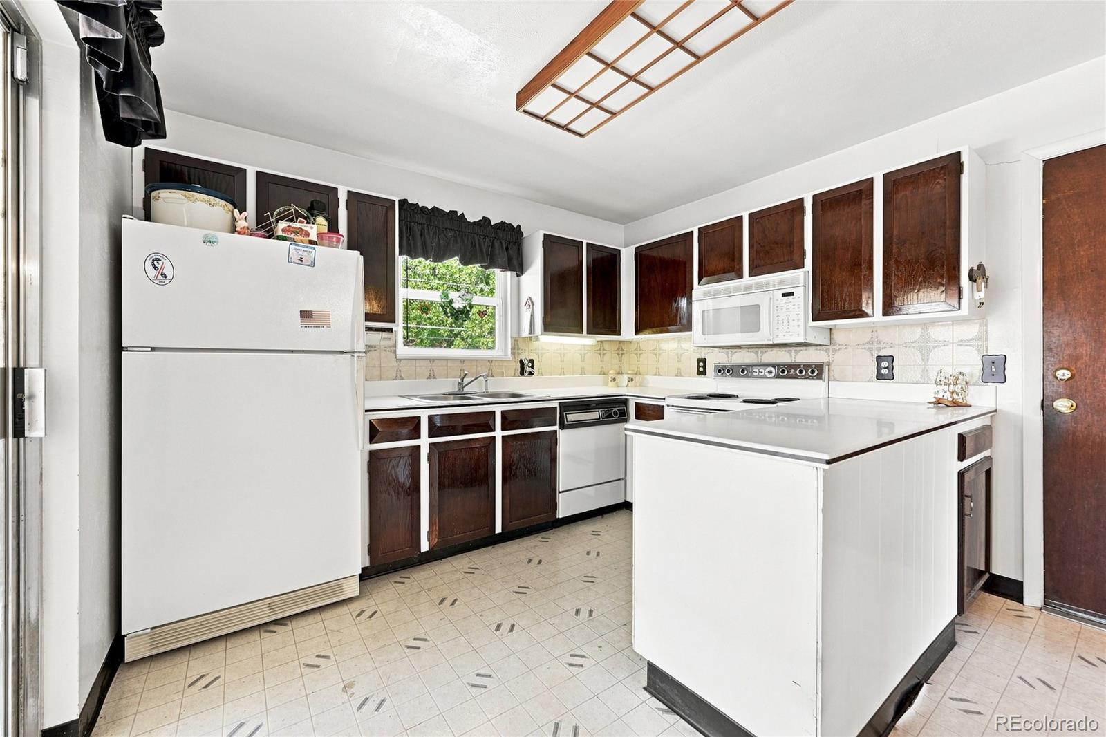 MLS Image #9 for 11937  lafayette street,denver, Colorado