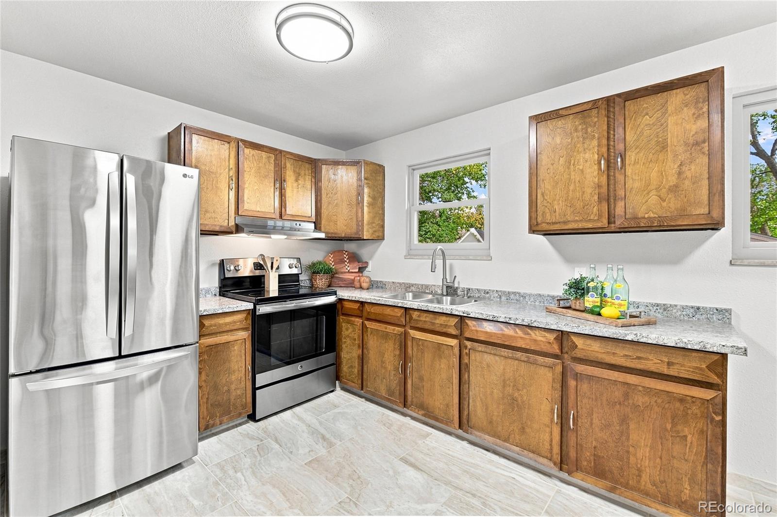 MLS Image #6 for 13082  randolph place,denver, Colorado