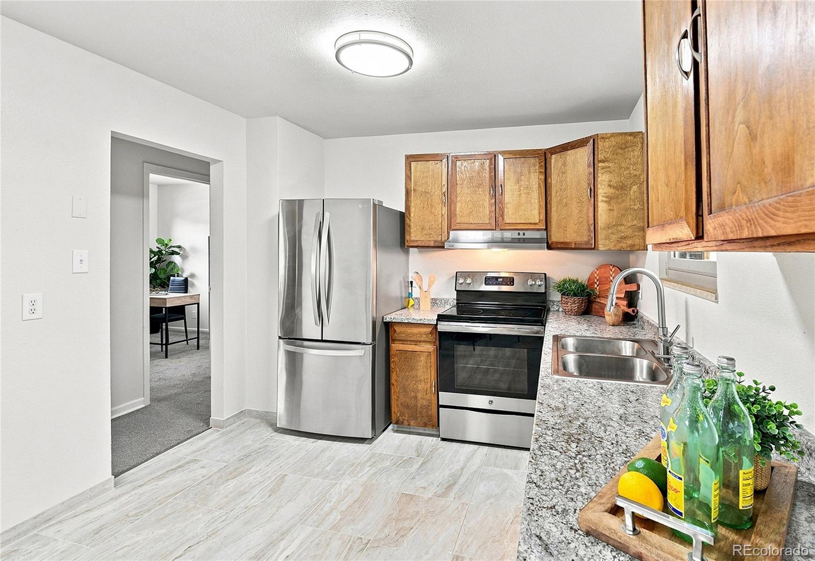 MLS Image #7 for 13082  randolph place,denver, Colorado