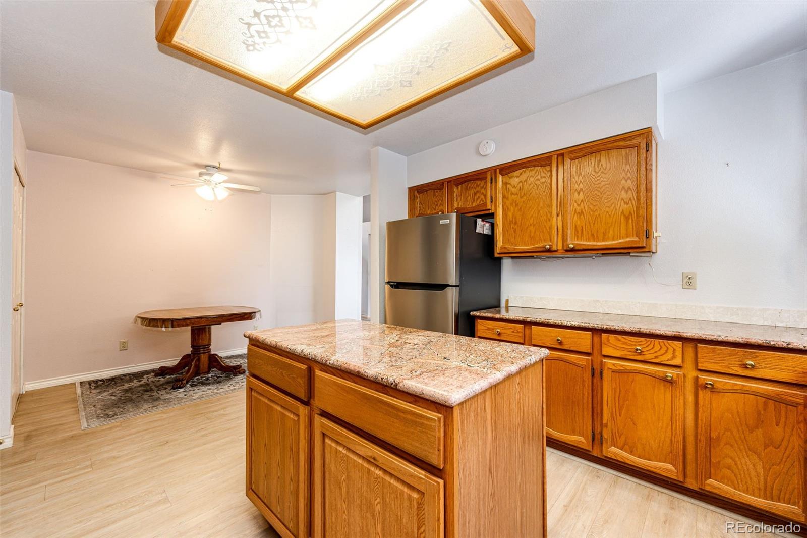 MLS Image #11 for 2566 s independence court,lakewood, Colorado