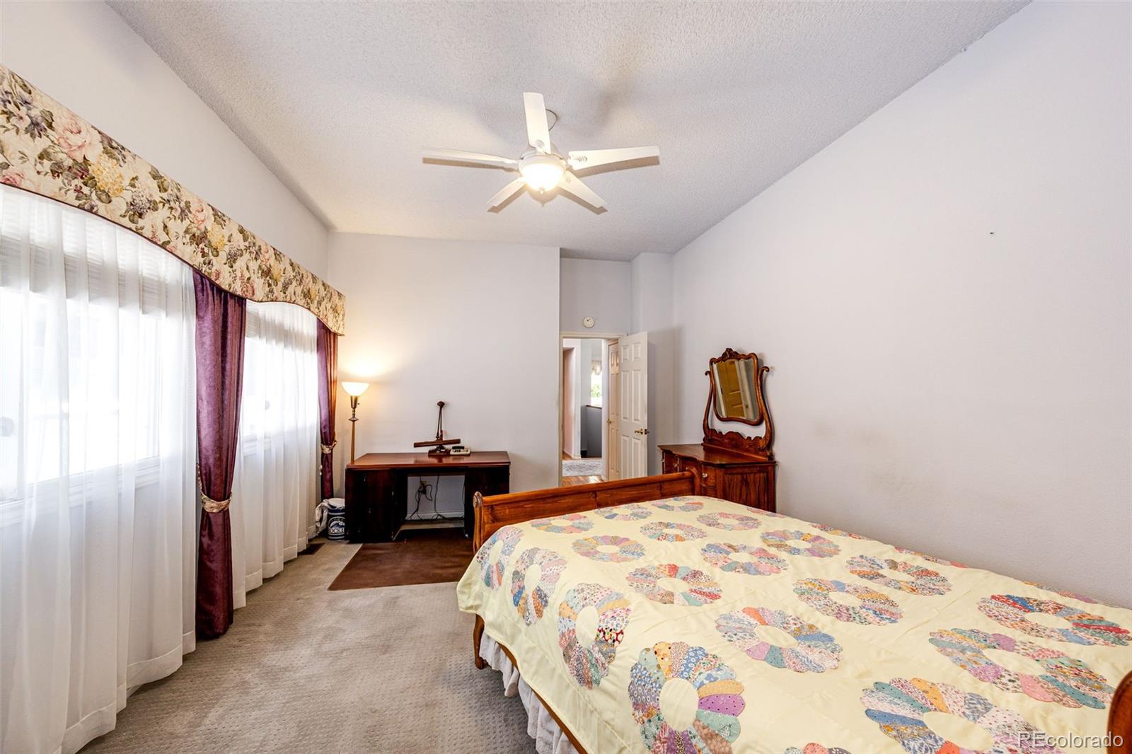 MLS Image #13 for 2566 s independence court,lakewood, Colorado