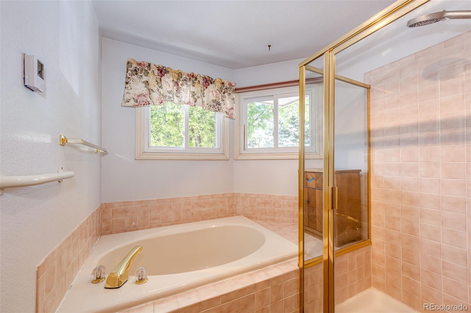 MLS Image #15 for 2566 s independence court,lakewood, Colorado