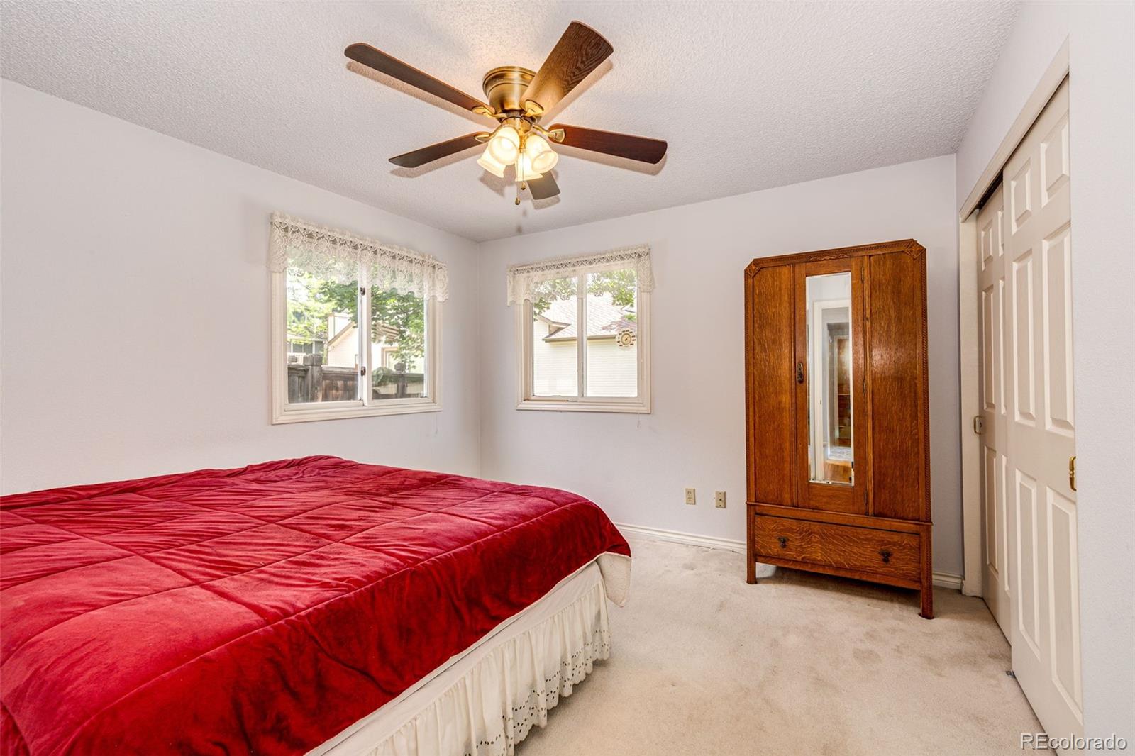 MLS Image #17 for 2566 s independence court,lakewood, Colorado