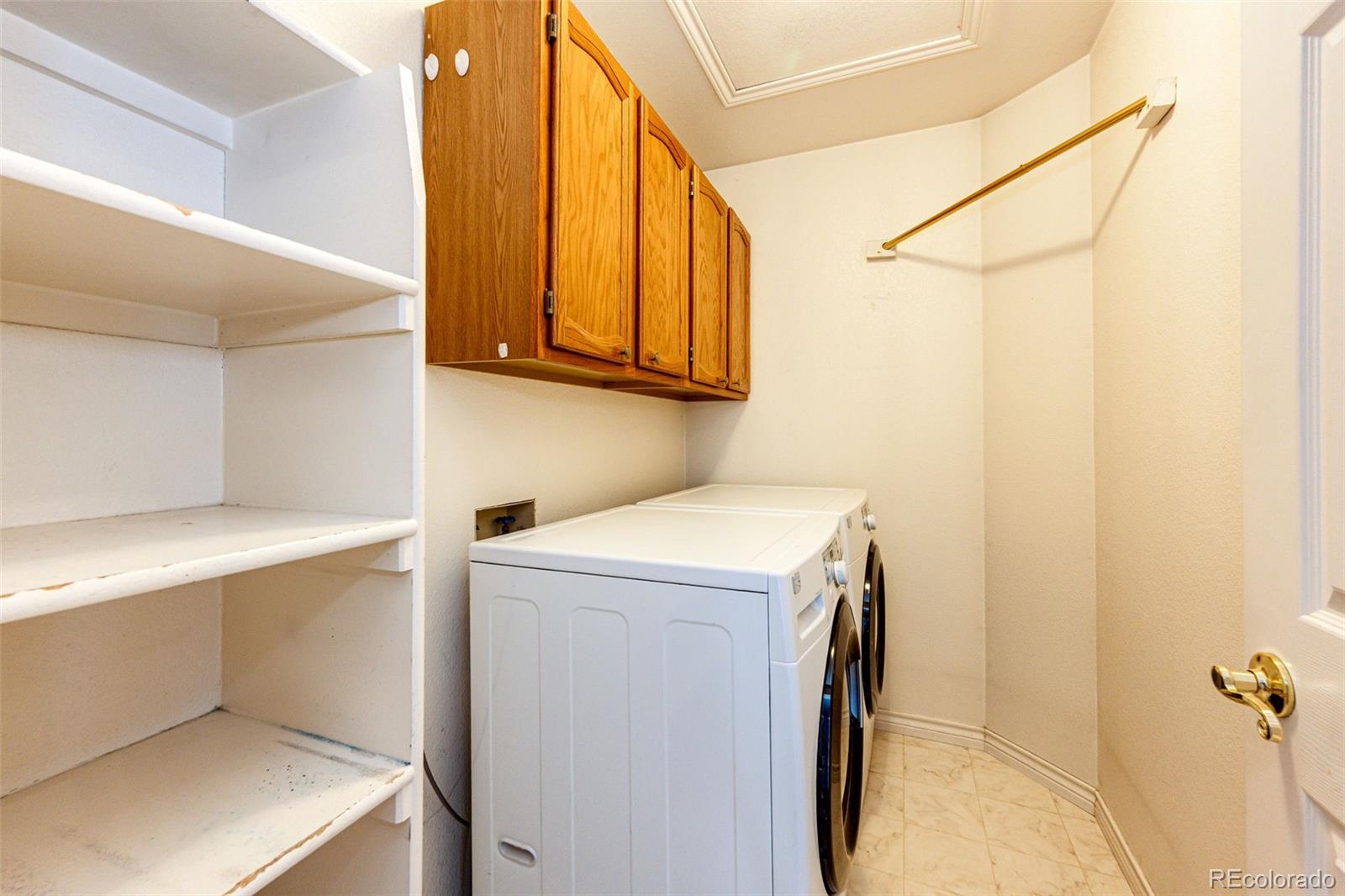 MLS Image #19 for 2566 s independence court,lakewood, Colorado