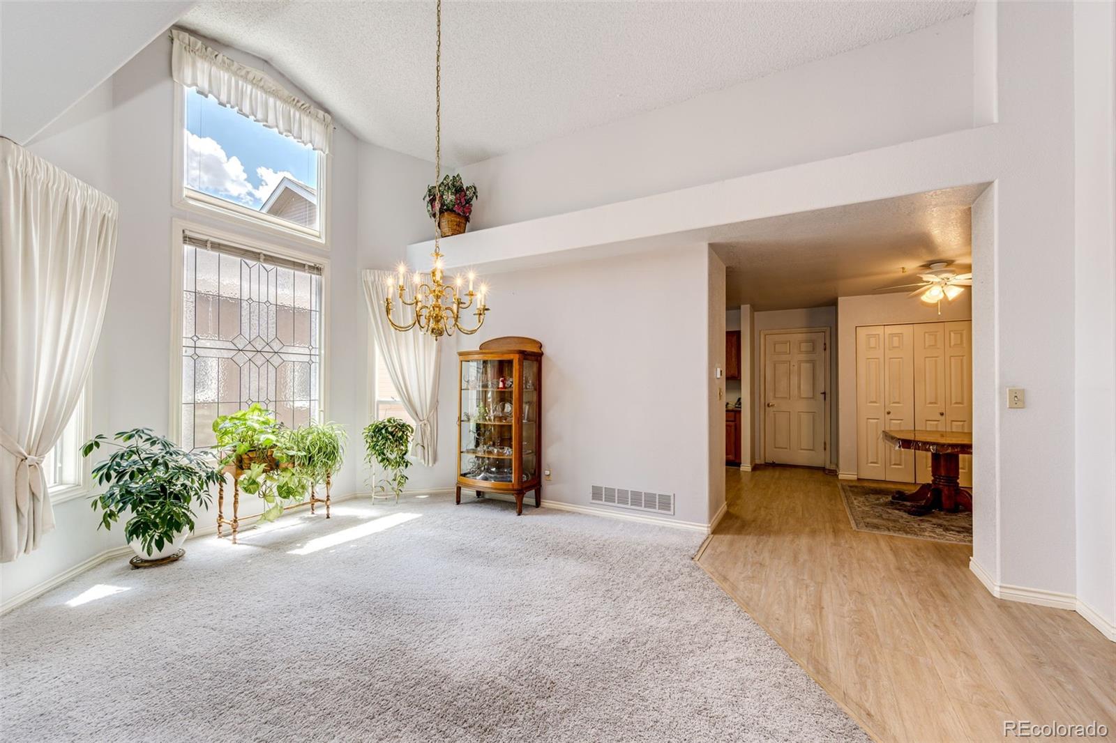 MLS Image #4 for 2566 s independence court,lakewood, Colorado