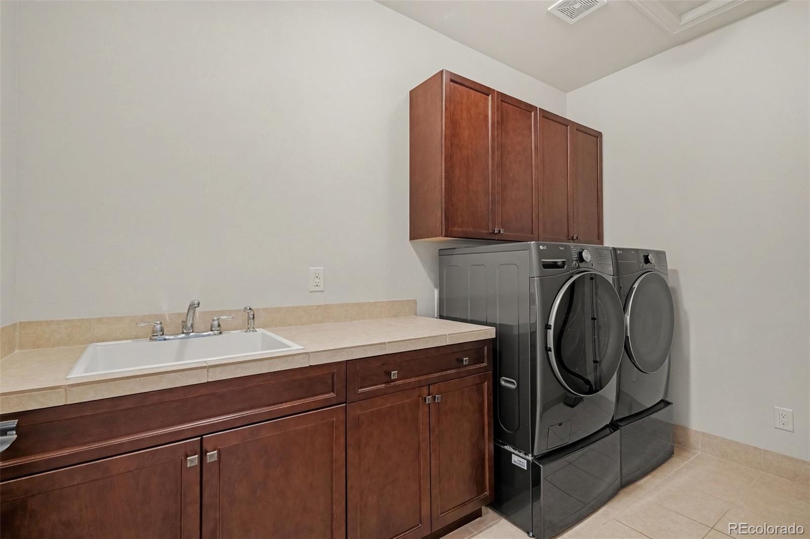 MLS Image #31 for 9496  winding hill way,lone tree, Colorado