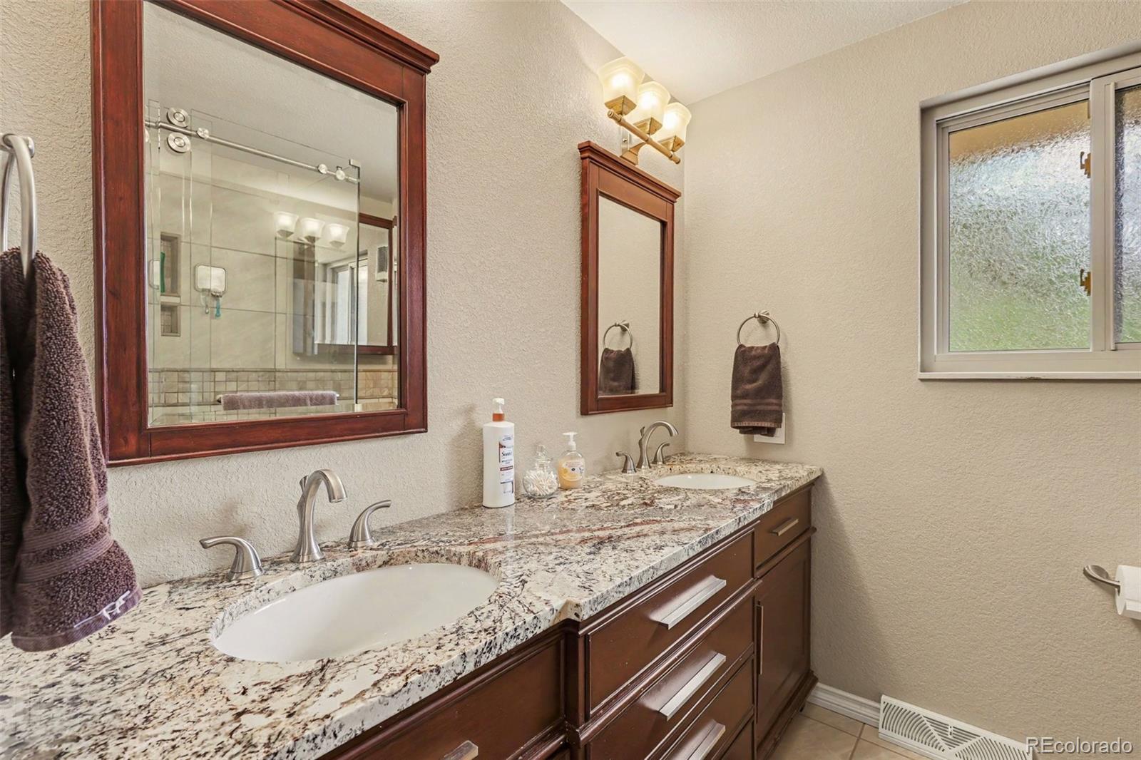 MLS Image #14 for 7314 s downing circle,littleton, Colorado
