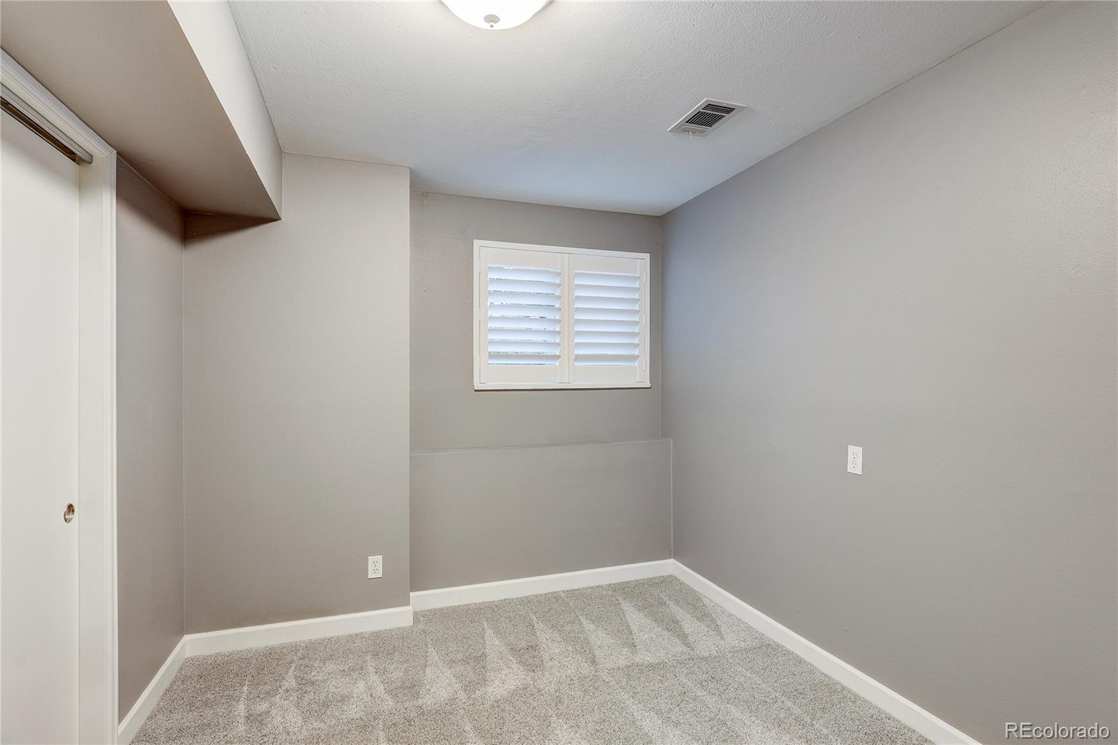 MLS Image #12 for 7703 s elizabeth way,littleton, Colorado