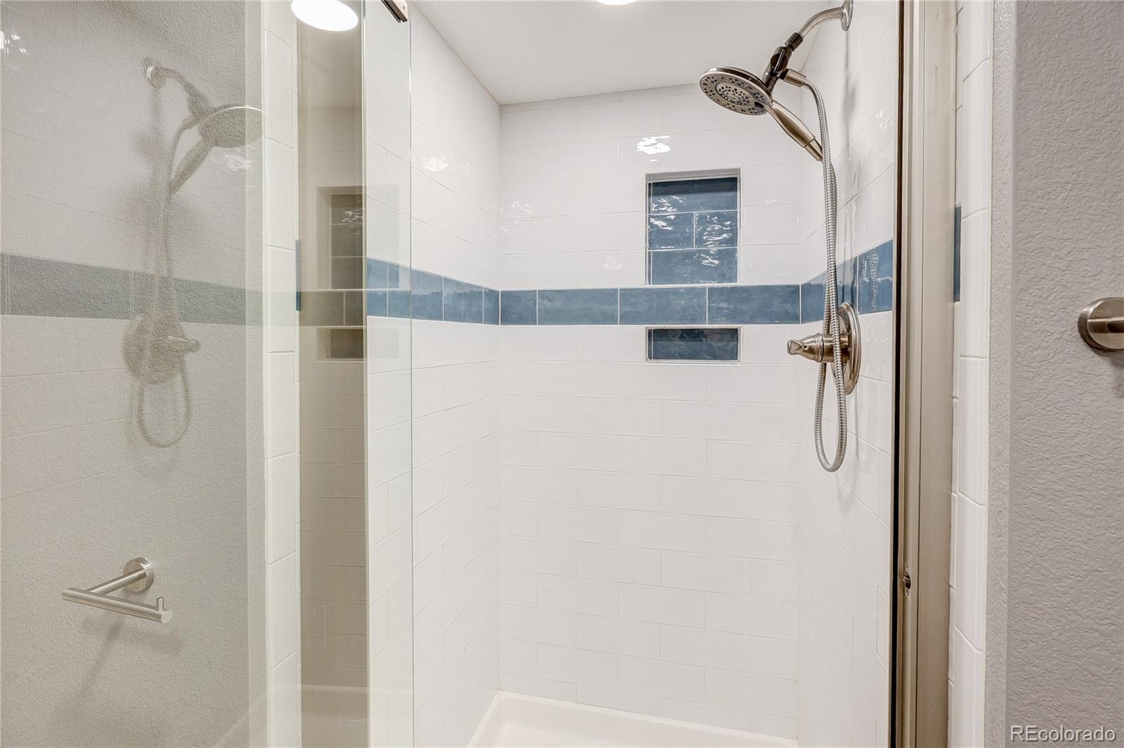 MLS Image #15 for 7703 s elizabeth way,littleton, Colorado