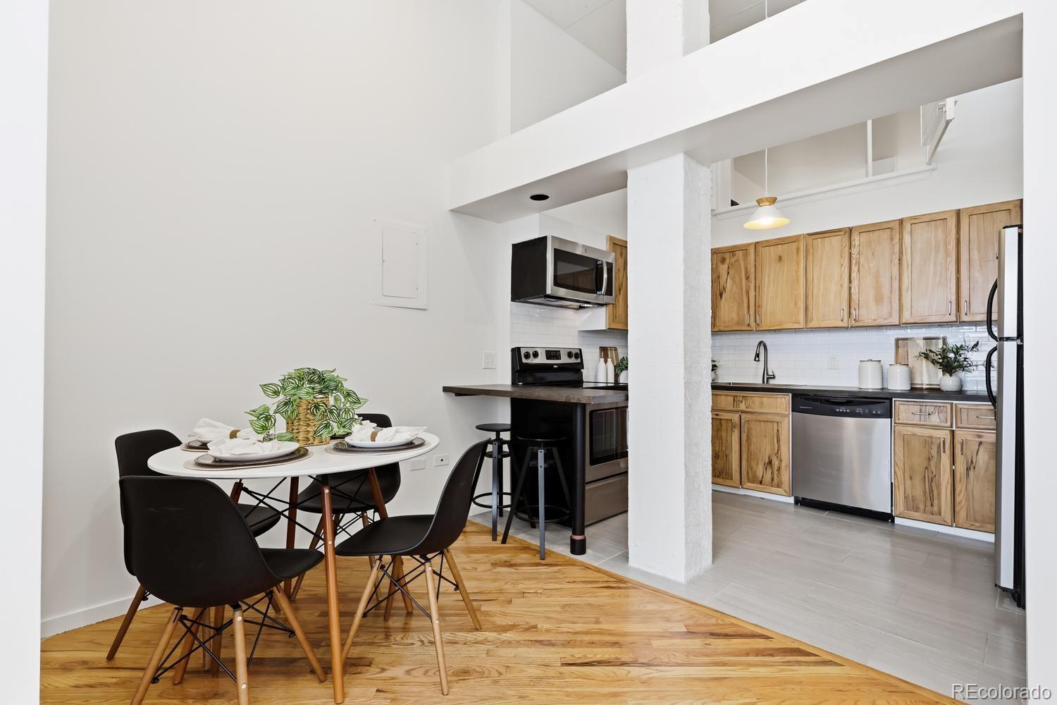 MLS Image #7 for 720  16th street 520,denver, Colorado