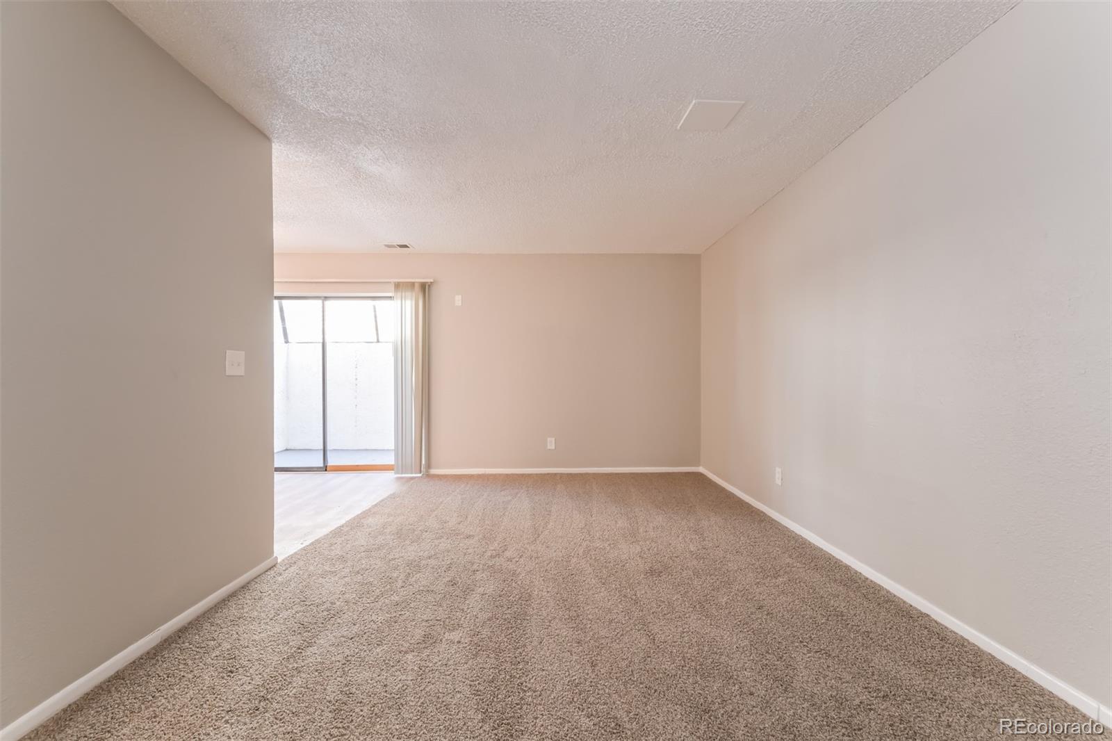 MLS Image #7 for 10772 e exposition avenue,aurora, Colorado