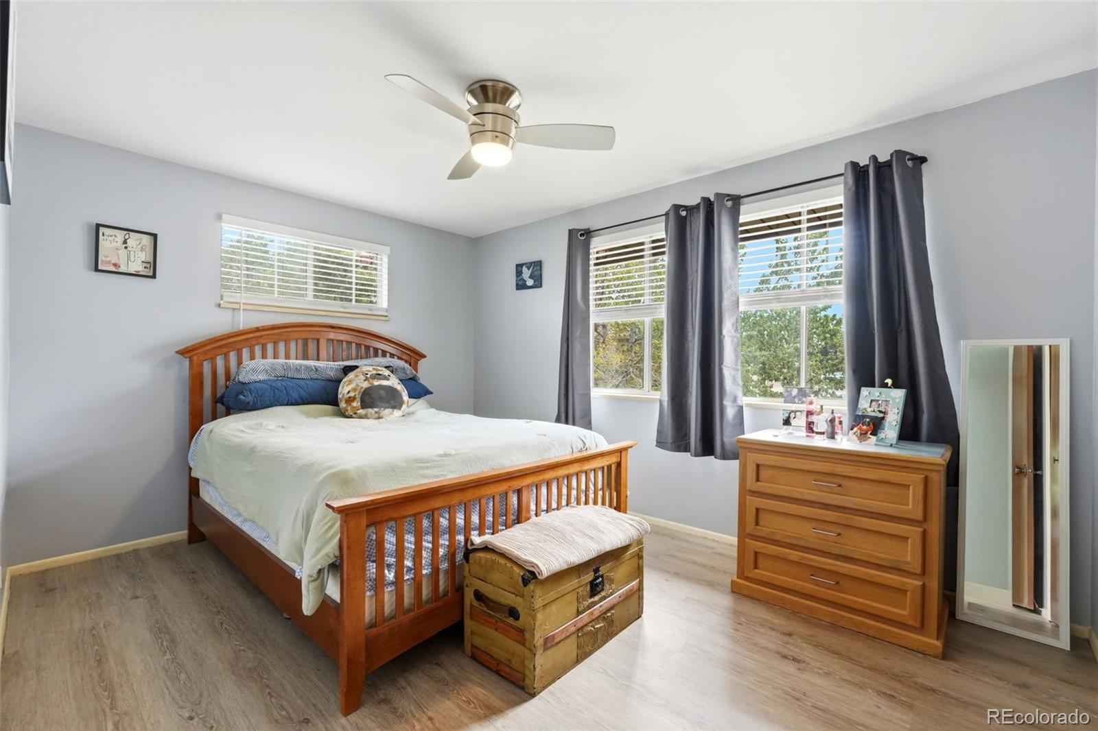 MLS Image #13 for 984 s victor way,aurora, Colorado