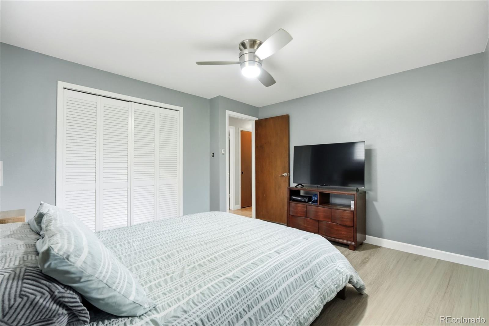 MLS Image #17 for 984 s victor way,aurora, Colorado