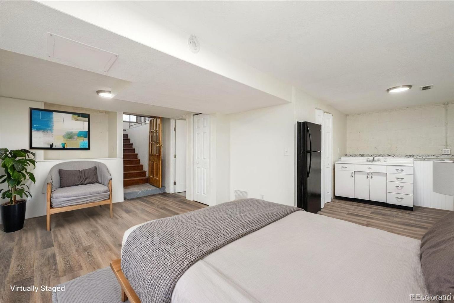 MLS Image #16 for 2102 s pearl street,denver, Colorado
