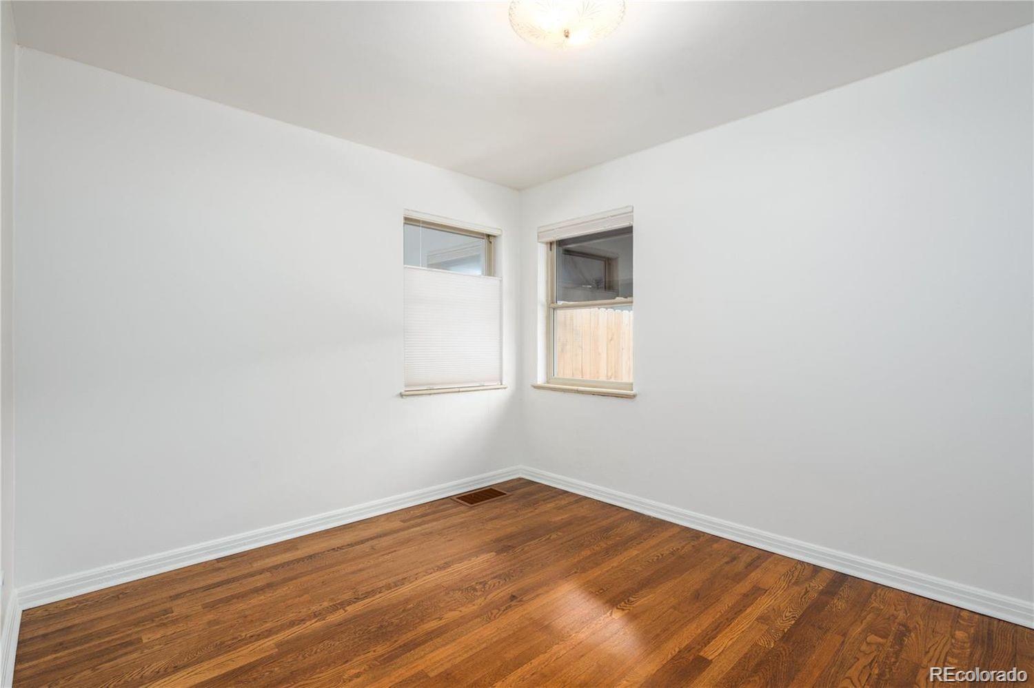 MLS Image #23 for 2102 s pearl street,denver, Colorado