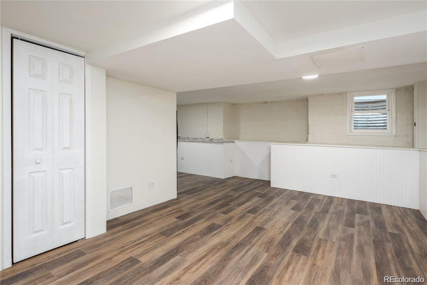 MLS Image #28 for 2102 s pearl street,denver, Colorado