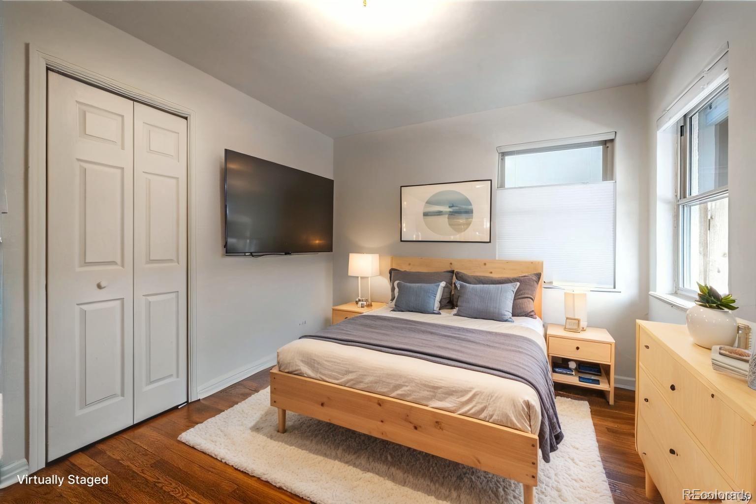 MLS Image #6 for 2102 s pearl street,denver, Colorado