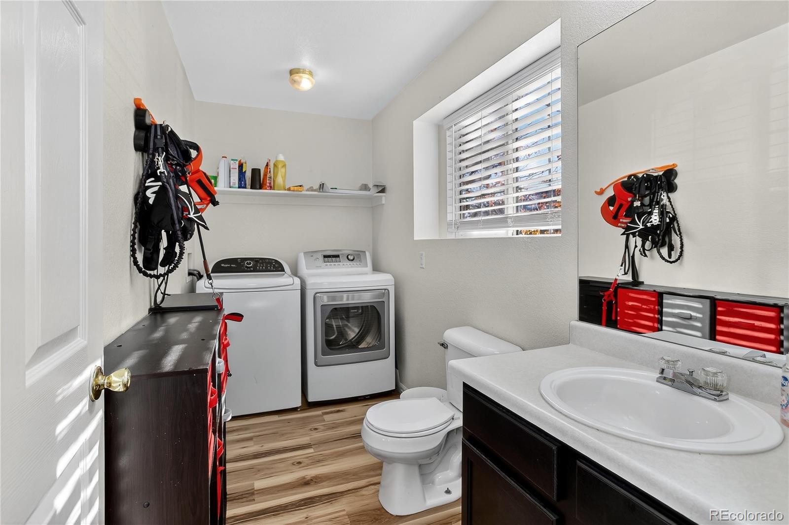 MLS Image #10 for 1295 s zeno circle,aurora, Colorado