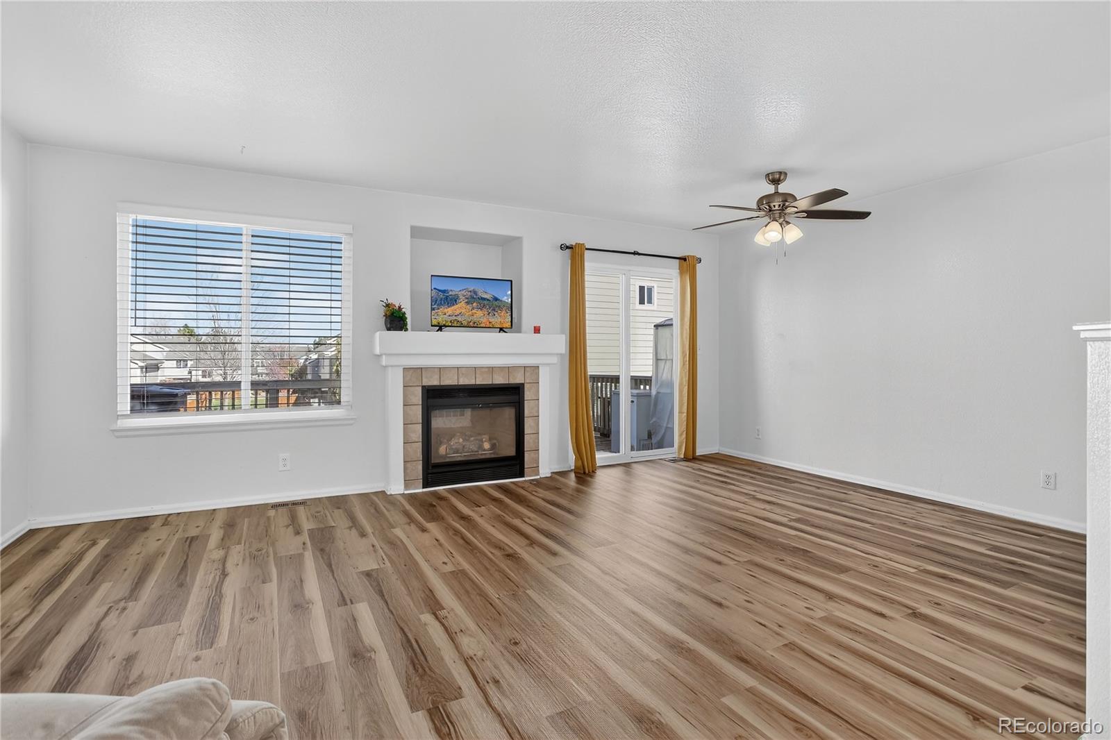 MLS Image #4 for 1295 s zeno circle,aurora, Colorado
